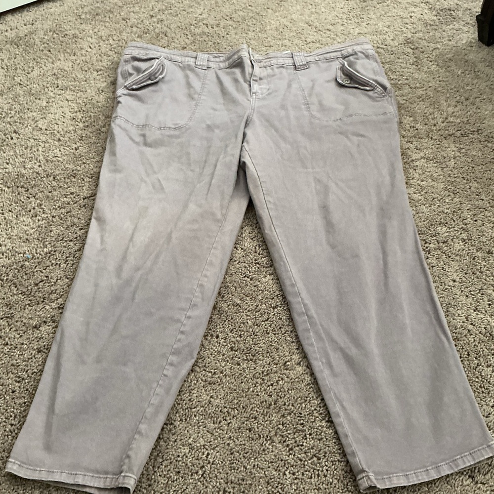 Torrid Cropped Pants Size 24 Gray Casual Plus Size Wide Leg Normcore Everyday